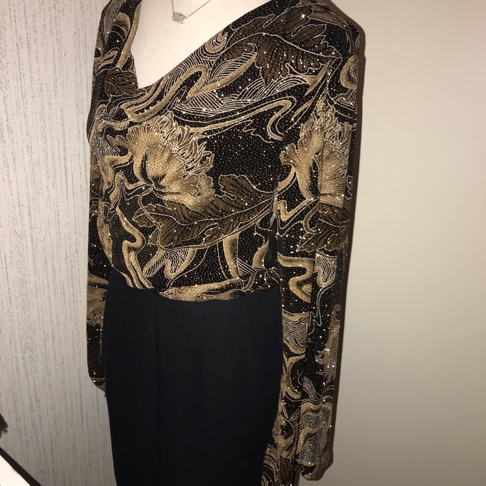 Brown & gold top.